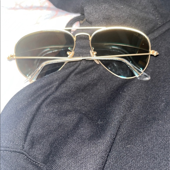 Blue and rose gold Ray Bans! Females - Picture 5 of 6